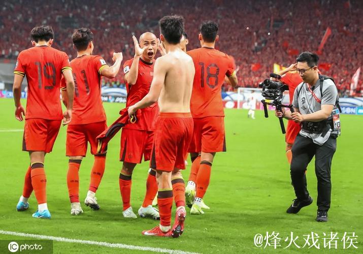 1比0点杀巴林!避免小组垫底 国足告别世预赛 1比0点杀巴林!避免小组垫底 国足告别世预赛