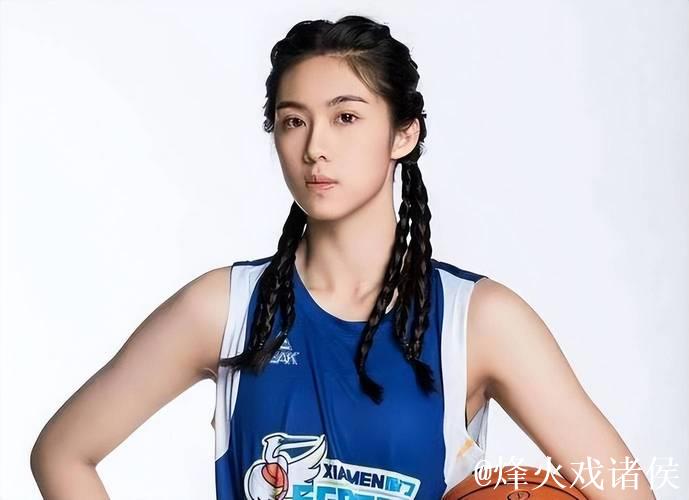 全场被动！中国三人女篮不敌加拿大 陈明伶5分